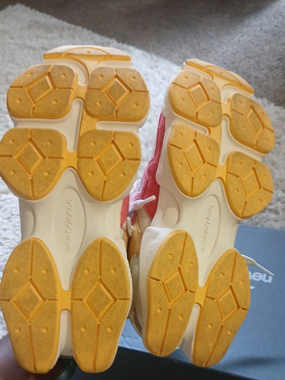 NEW BALANCE 9060 - Picture 7 of 13